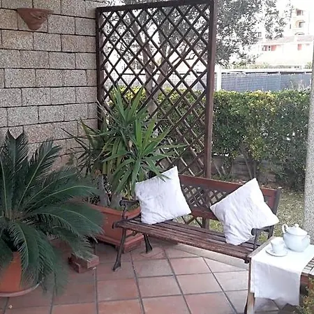 Couette-café Sardinia House Olbia