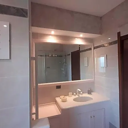 Couette-café Sardinia House 3*