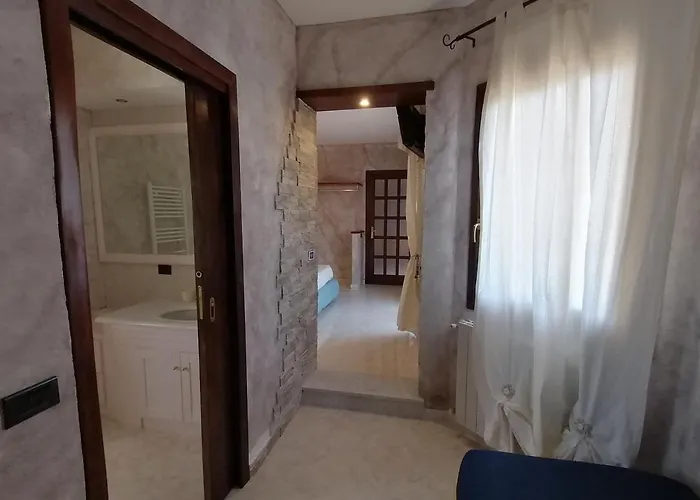 Sardinia House 3* 올비아