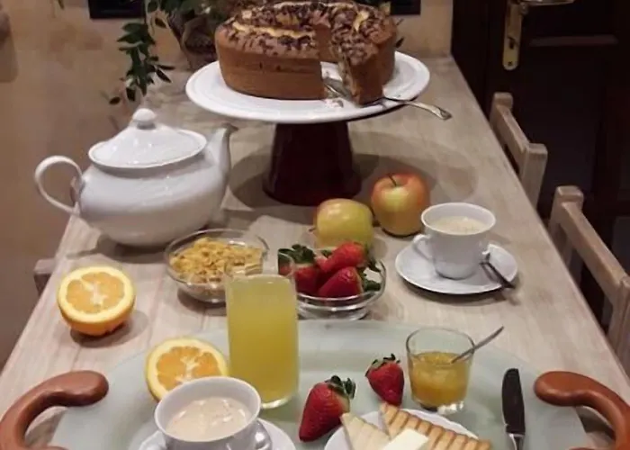 فندق مبيت وإفطار Sardinia House 3*